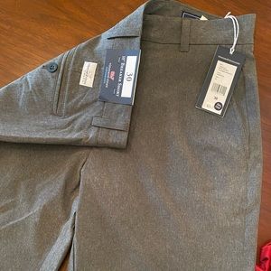 New with tags 10” Men’s size 30 Breaker Shorts